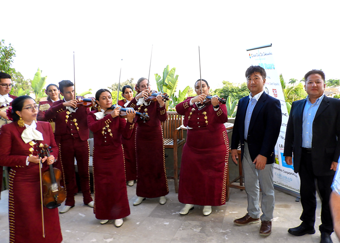 Great south of the border melodies from mariachi.